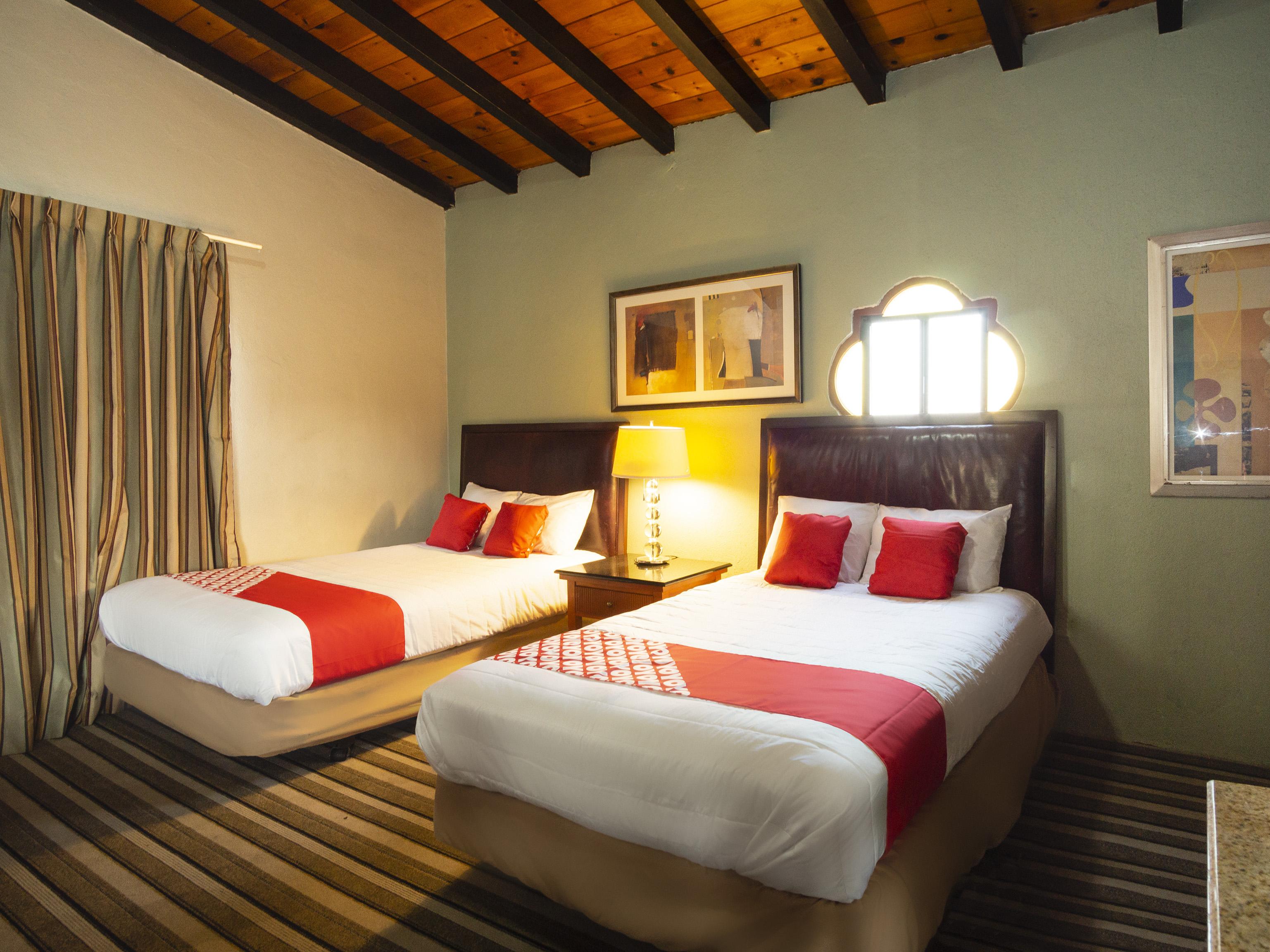 Oyo Hotel Hacienda Don Luis, ロサリト エクステリア 写真 A room at the hotel
