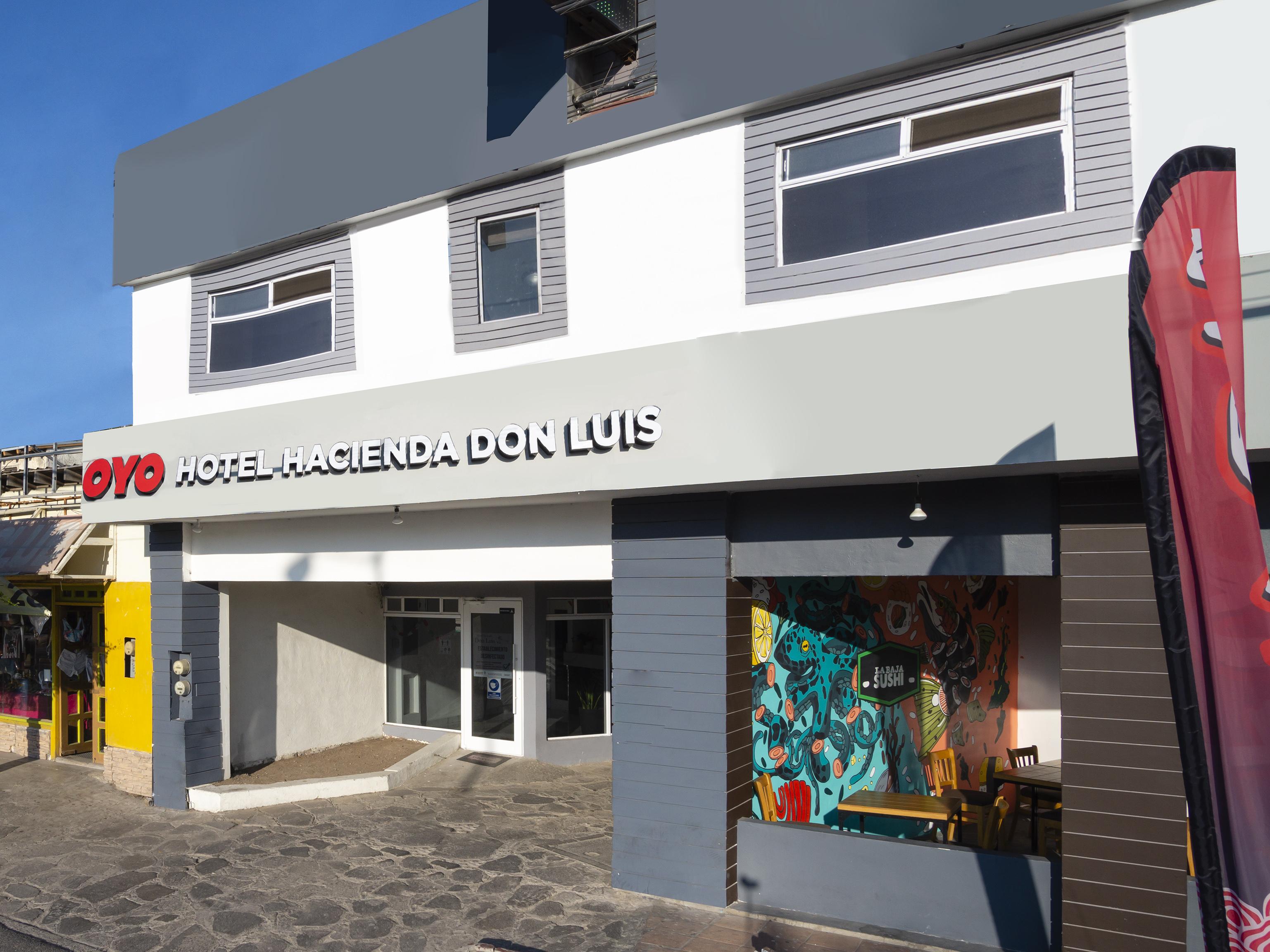 Oyo Hotel Hacienda Don Luis, ロサリト エクステリア 写真 OYO Hotel Hacienda Don Luis