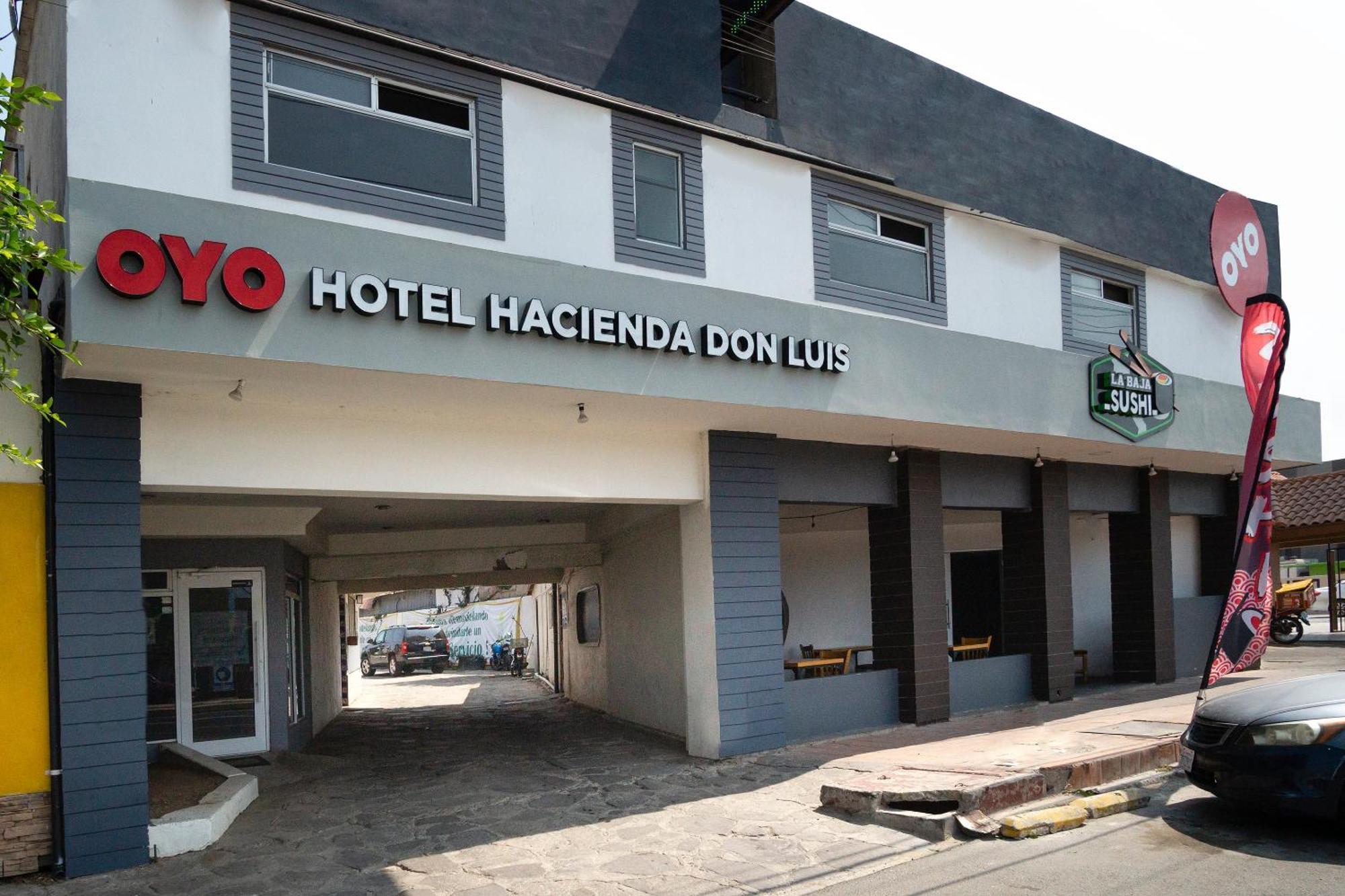 Oyo Hotel Hacienda Don Luis, ロサリト エクステリア 写真 OYO Hotel Hacienda Don Luis